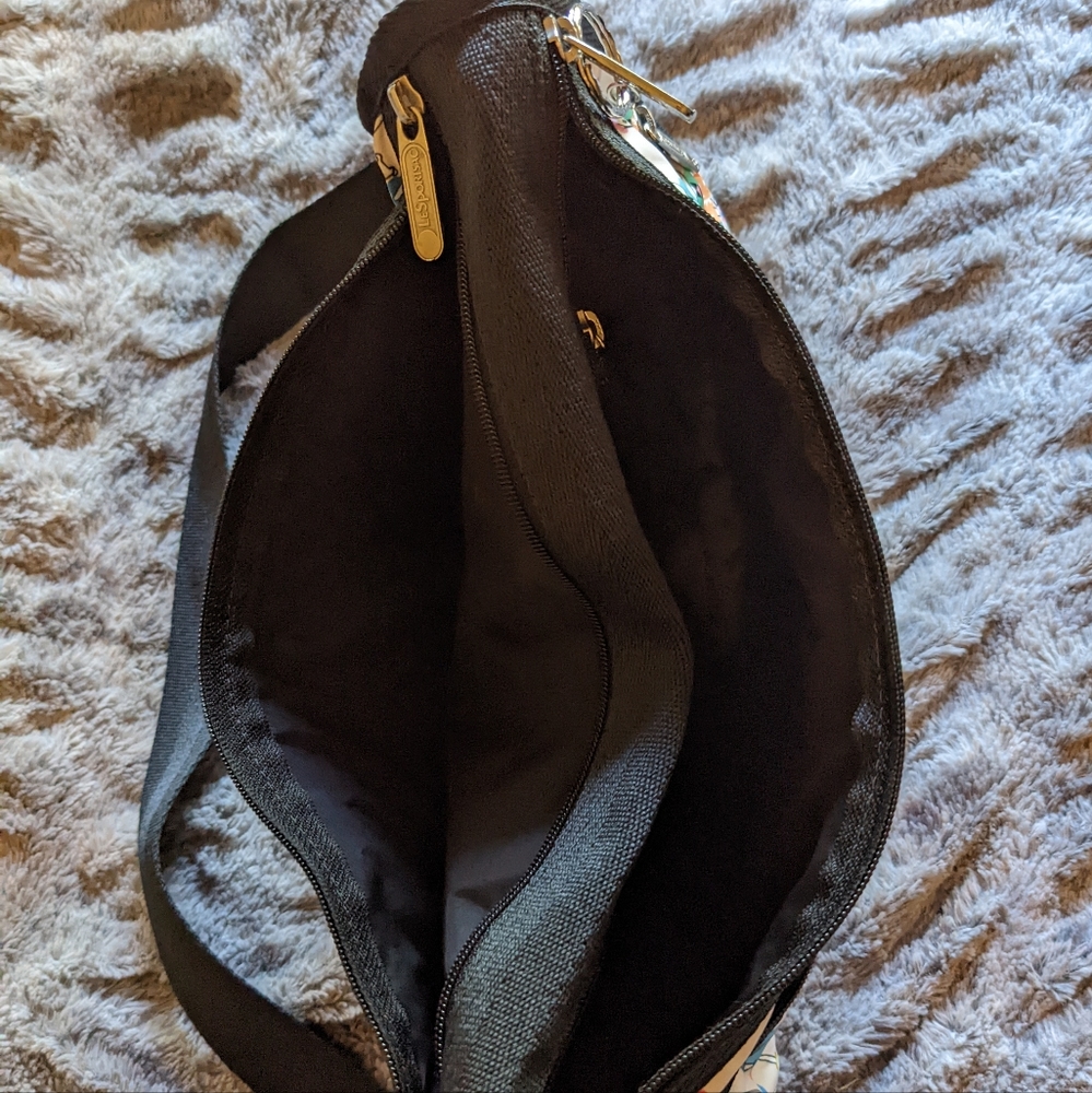 LeSportsac Crossbody Bag with pouch - Picture 4 of 5